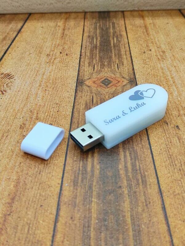 USB ključek 4Gb, 8Gb, 16Gb, 32Gb